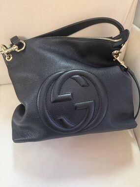 Gucci Black Pebbled Leather Shoulder Bag with Interlocking GG